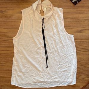 Bo Bel sleeveless cream blouse size XL